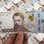 Украинцев превращают в экономических рабов: власти берут все новые кредиты