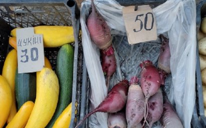 В Константиновке овощи борщевого набора этого года продают пока по высоким ценам