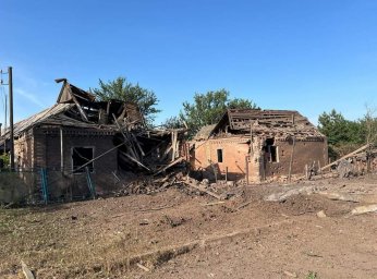 ​Папа погиб на месте, трехлетний сын, мама и бабушка получили ранения: пострадавших спасали парамедики полиции Донбасса