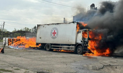 В зоне боевых действий ограничили движение транспорта, благотворительным организациям нужно брать разрешение