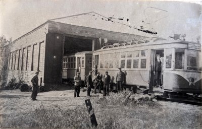 Історична мить у депо: Огляд трамвайного поїзда 5-54 комісією (1950 рік)