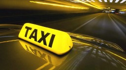 Украинские таксисты вынуждены поднимать тарифы, - глава профсоюза